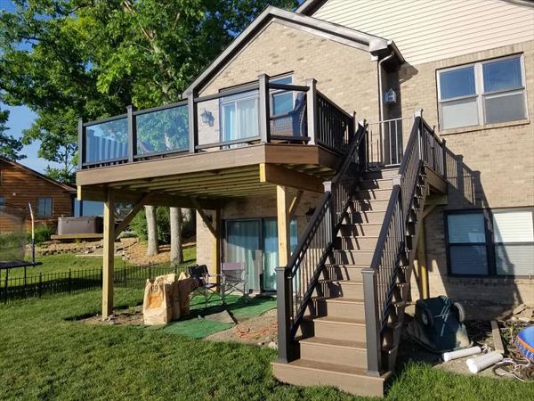 Trex, glass rail. Oxford