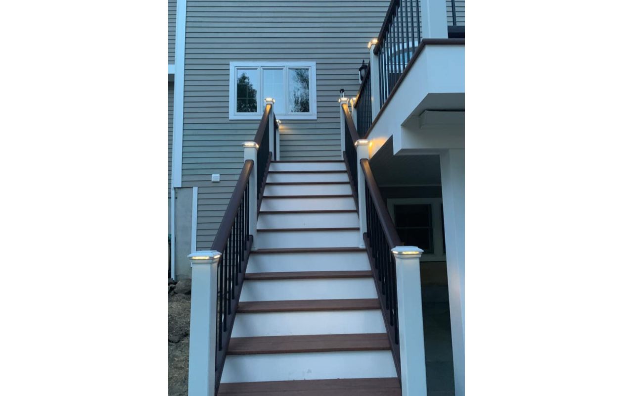 Trex Lightings & Railings
