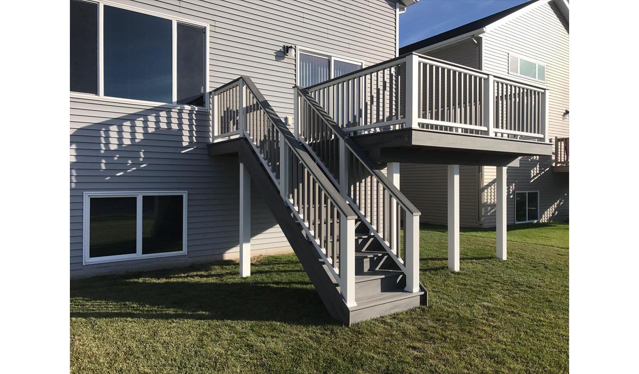 Island Mist with Transcend Cocktail railing