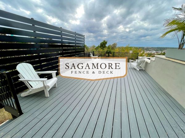 Trex Clamshell with Custom Steel Privacy Screening