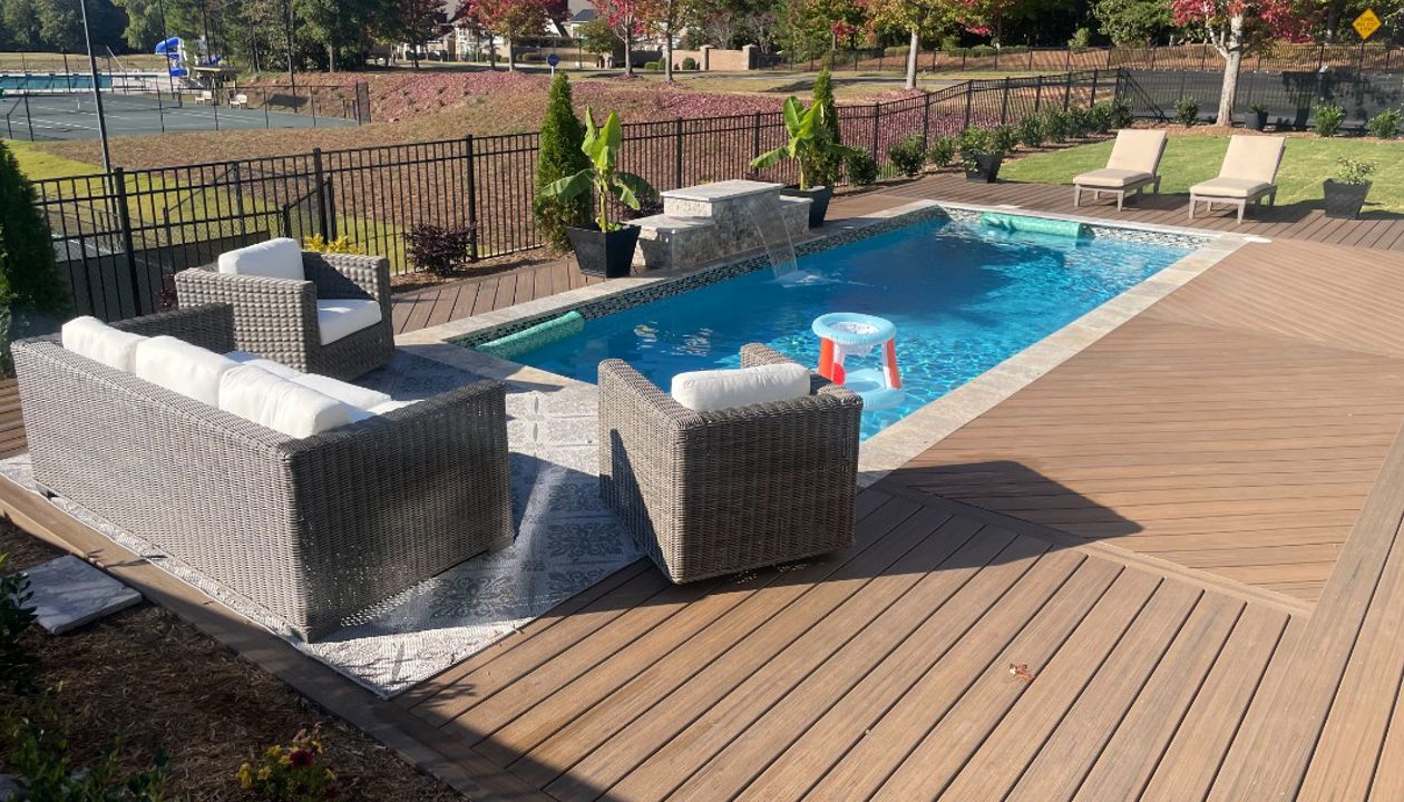 Pool Deck Trex Enhance Naturals Toasted Sand