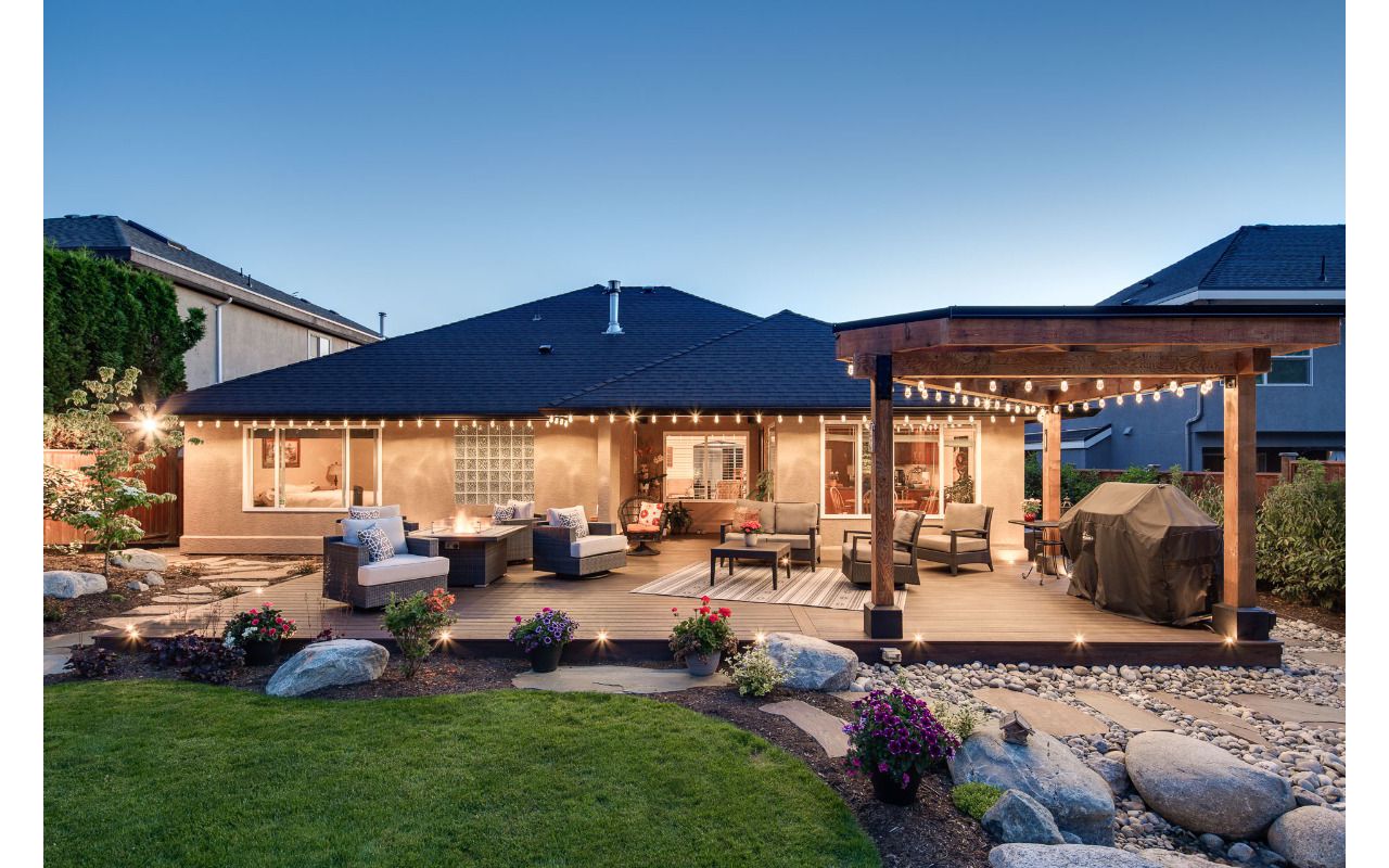 Murrayville Deck