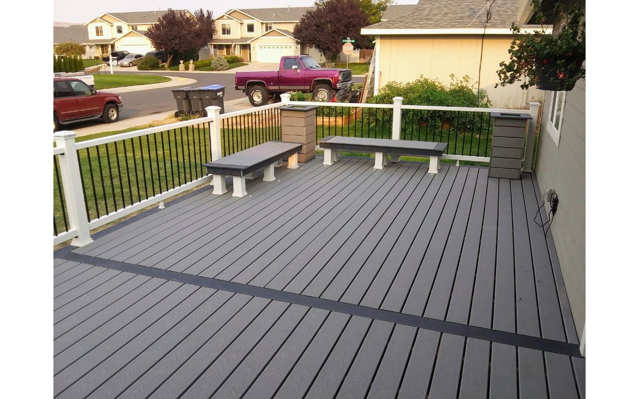 Pebble Gray with Select Railing & Features