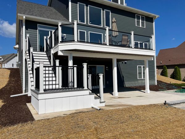 Trex Island Mist & Rocky Harbor ceiling
