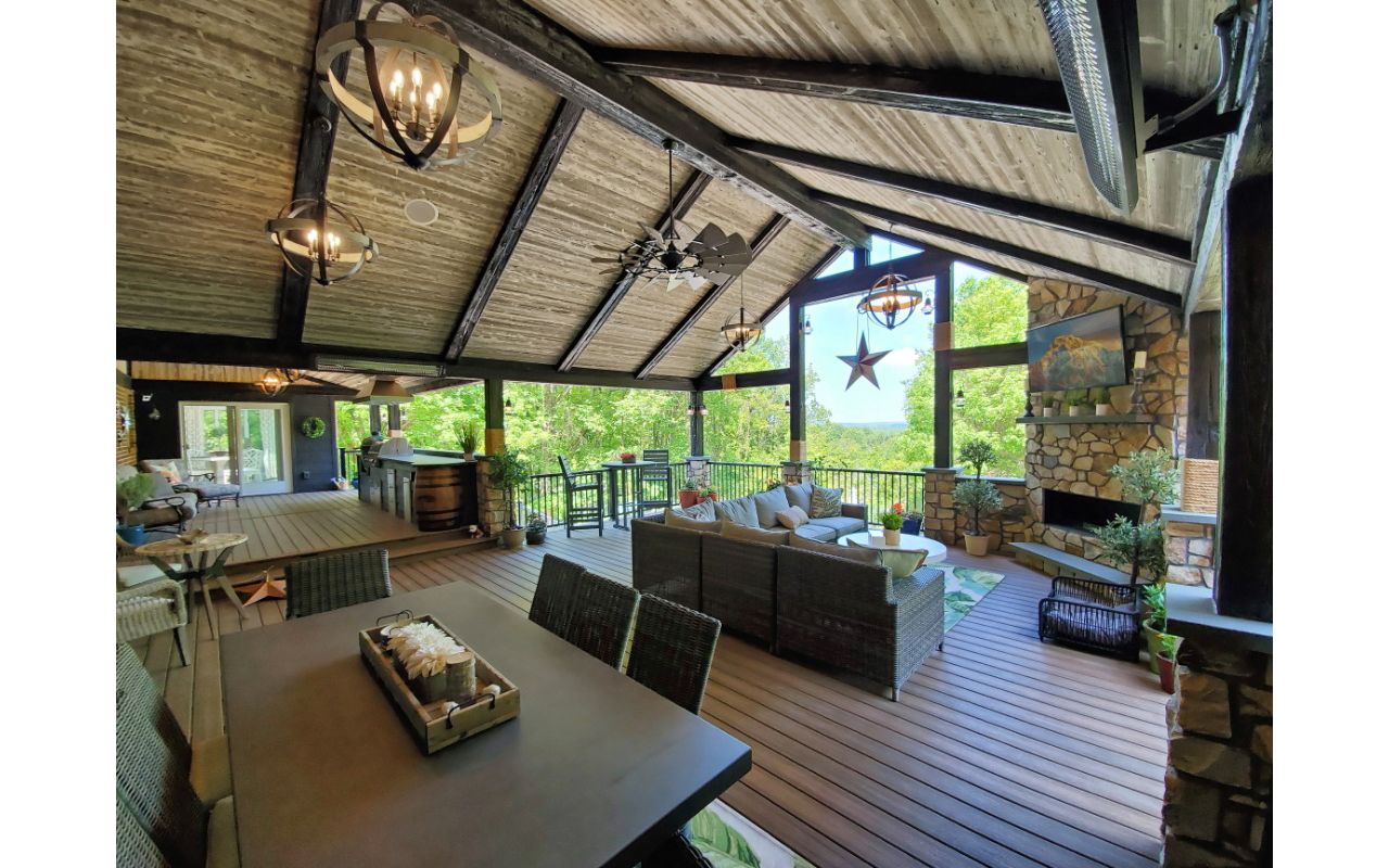 Custom Trex Enhance Naturals Toasted Sand Porch - Exton, PA