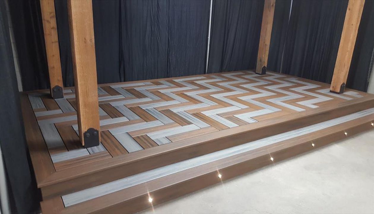 Custom Herringbone Home Show Display