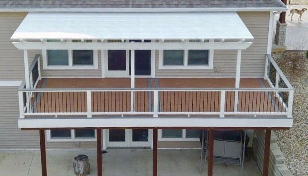 Trex deck with vinyl pergola in Zionsville