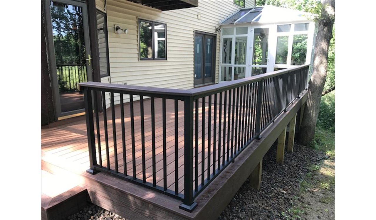 Trex Transcends w/Trex Skirting and Drink Rail Cap in Shoreview, Mn