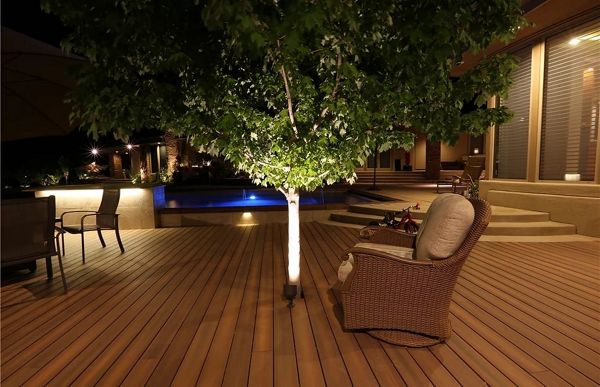 Custom Trex Transcend Deck - Havana Gold w/ Lighting