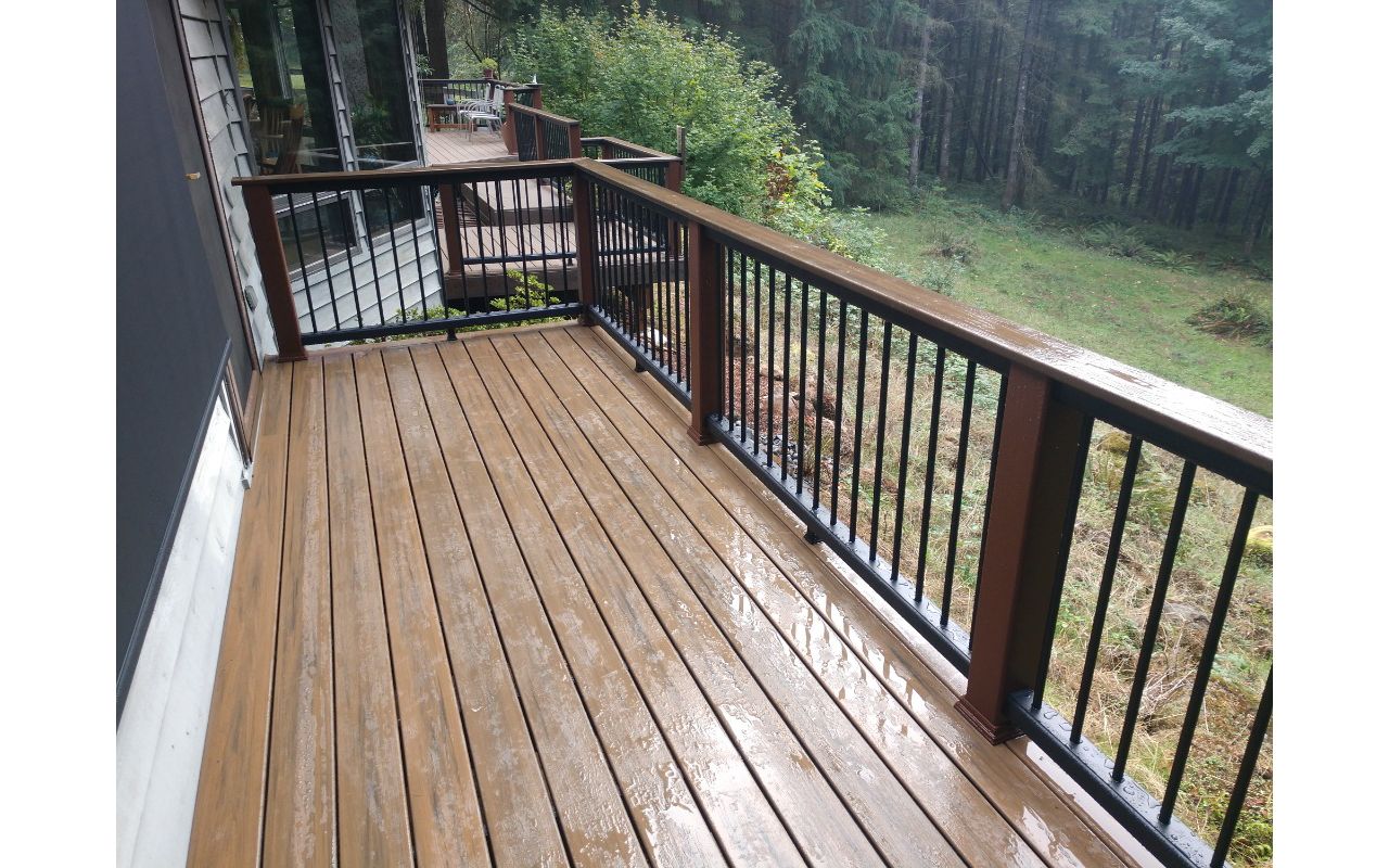 Master bedroom Transcend Deck & Rails