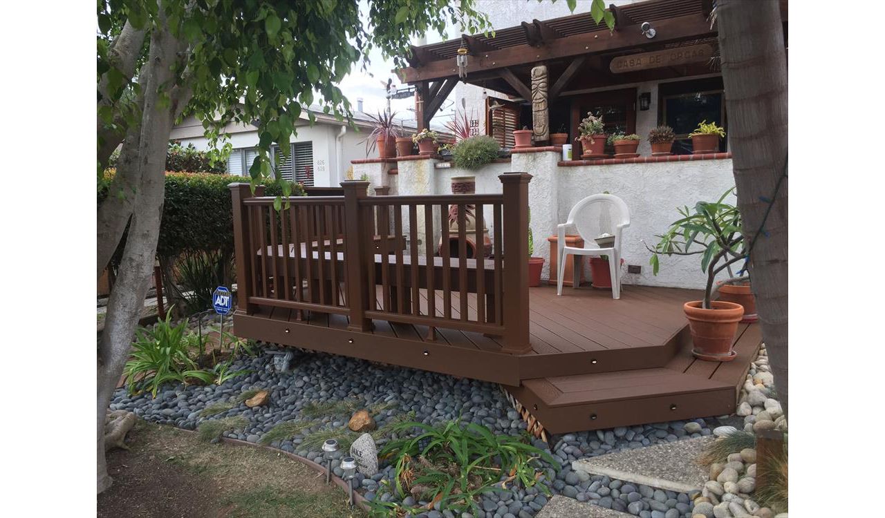 Select Deck with Transcend Rail