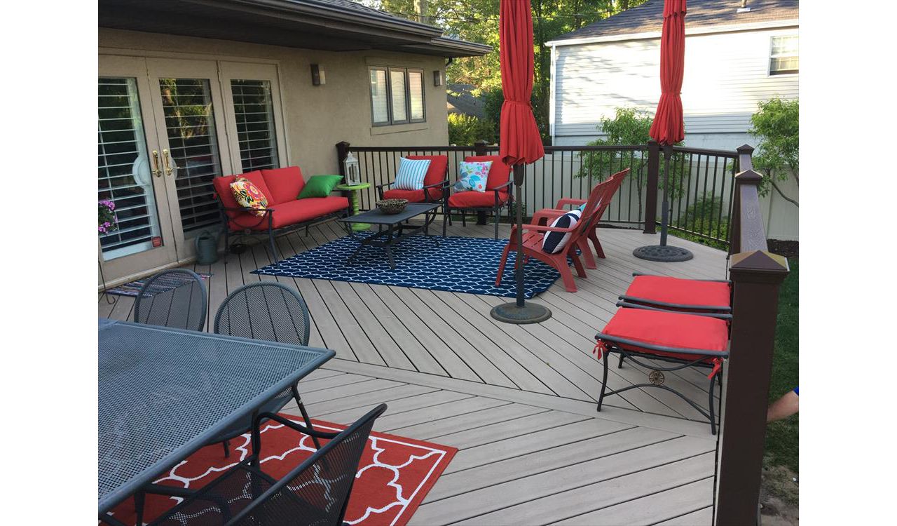 rope swing decking with a chevron