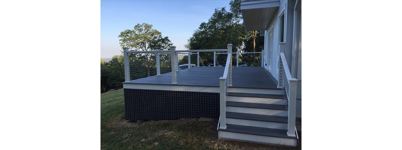 Trex Transcend Tropical Island Mist with Cable railing