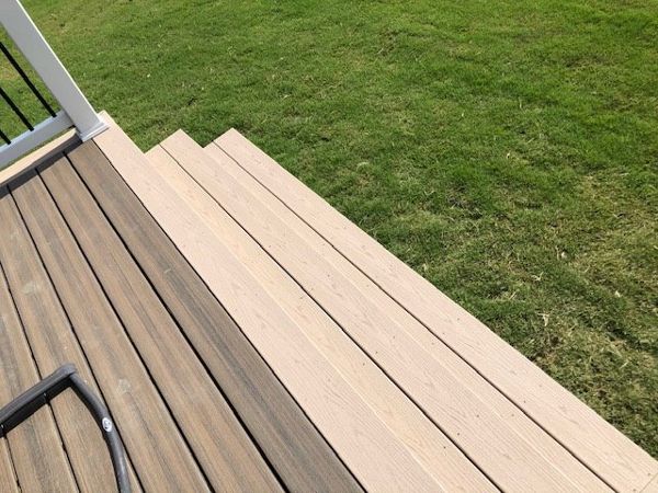 A great wide set of Trex Transcend Rope Swing stairs welcomes you home