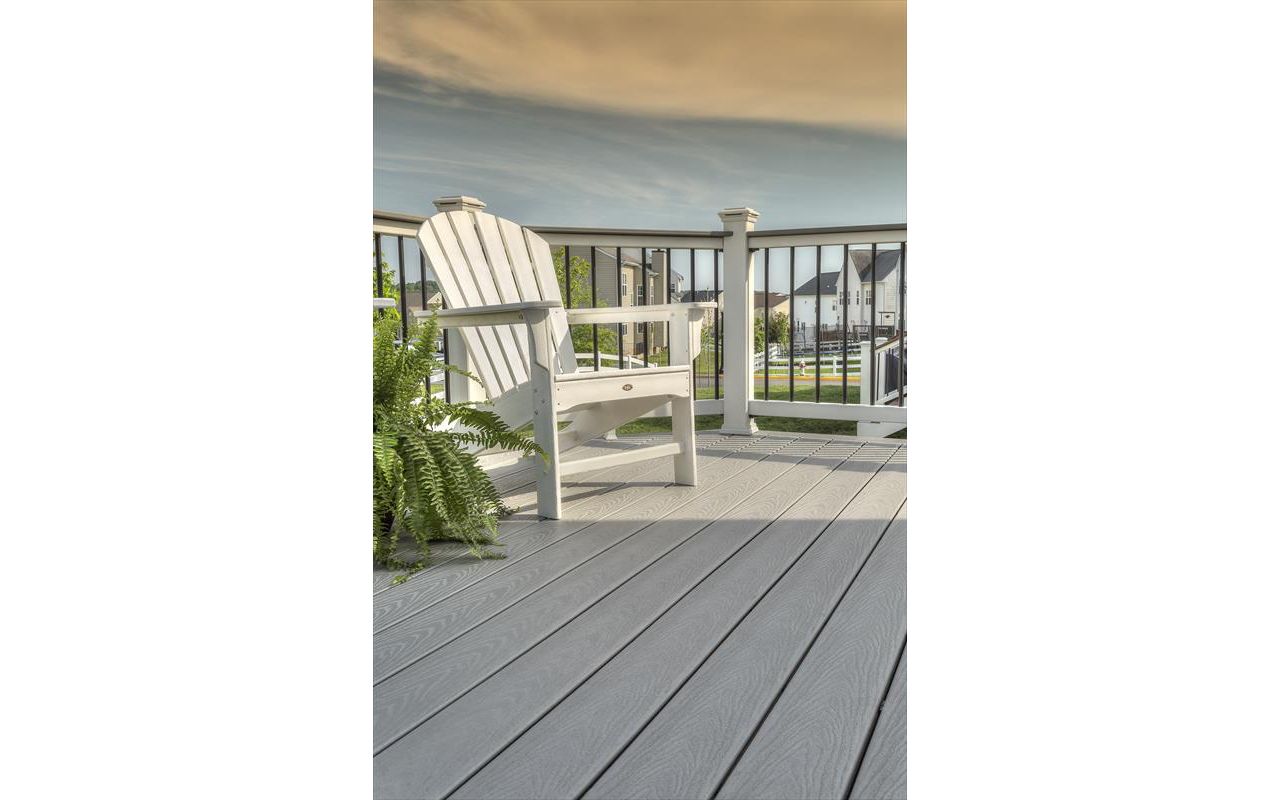 Trex Select Decking and Railing