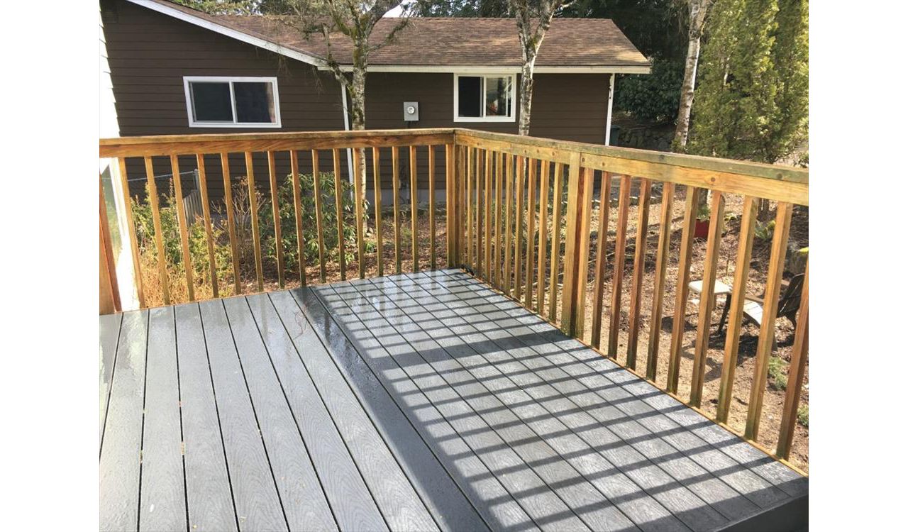 Trex select grey decking