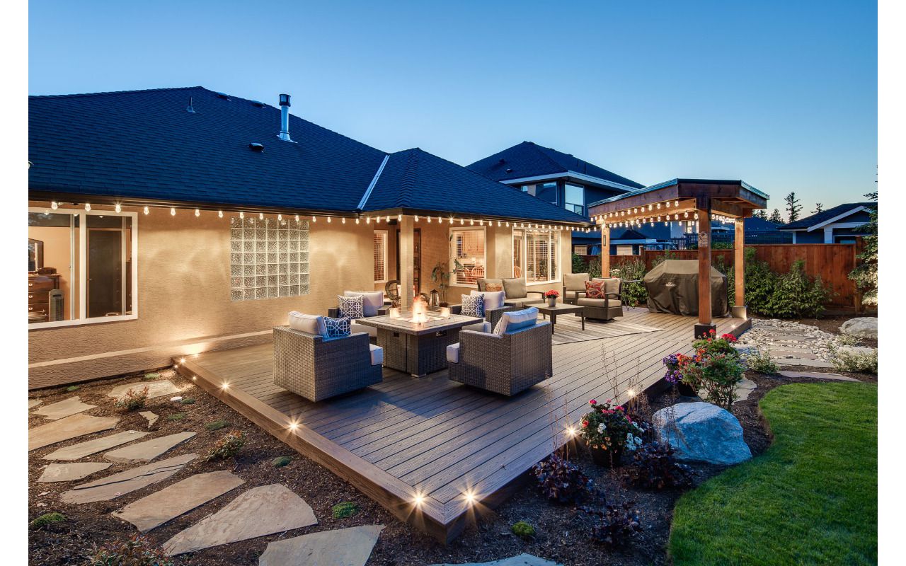 Murrayville Deck