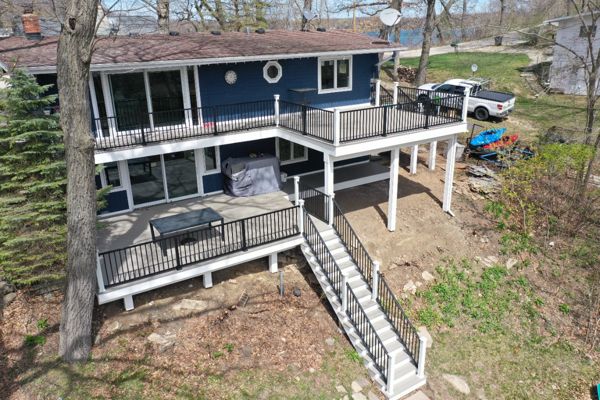 Trex Gravel Path Decking & Signature rails
