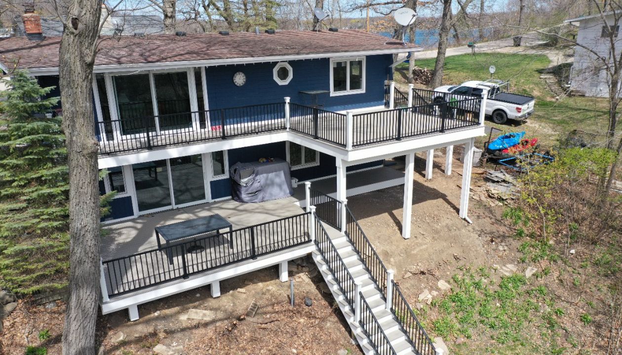 Trex Gravel Path Decking & Signature rails