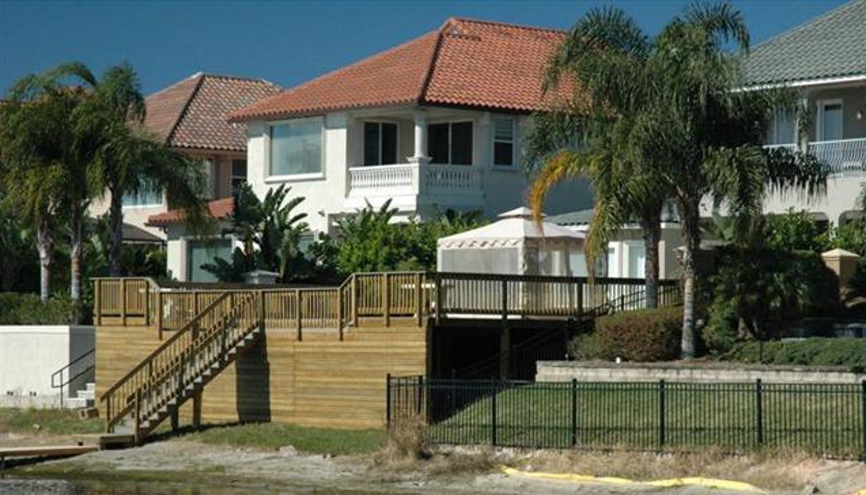 Large Lakefront Deck