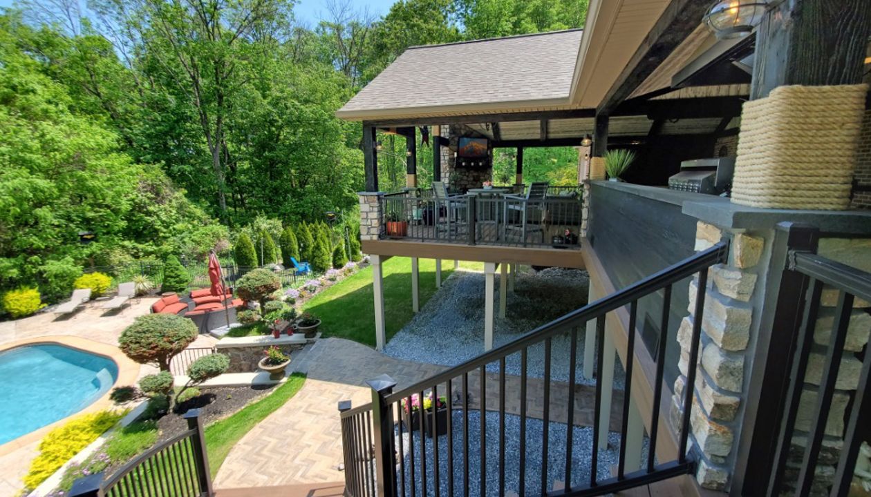 Custom Trex Enhance Naturals Toasted Sand Porch - Exton, PA