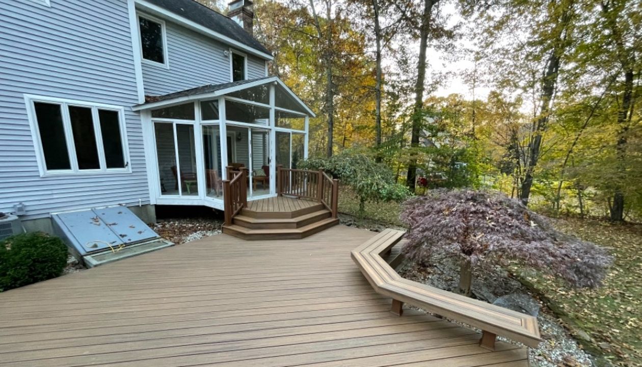 Trex transcend Havana Gold decking, Transcend Tree house rail