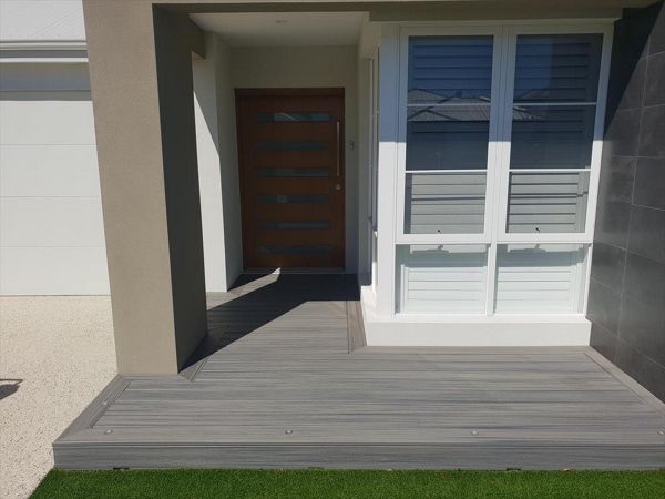 Trex Transcend - Island Mist - Entry Decking