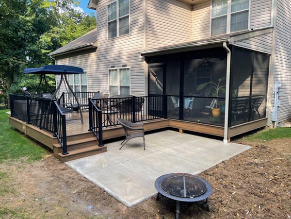 Toasted Sand with Black Signature Railing
