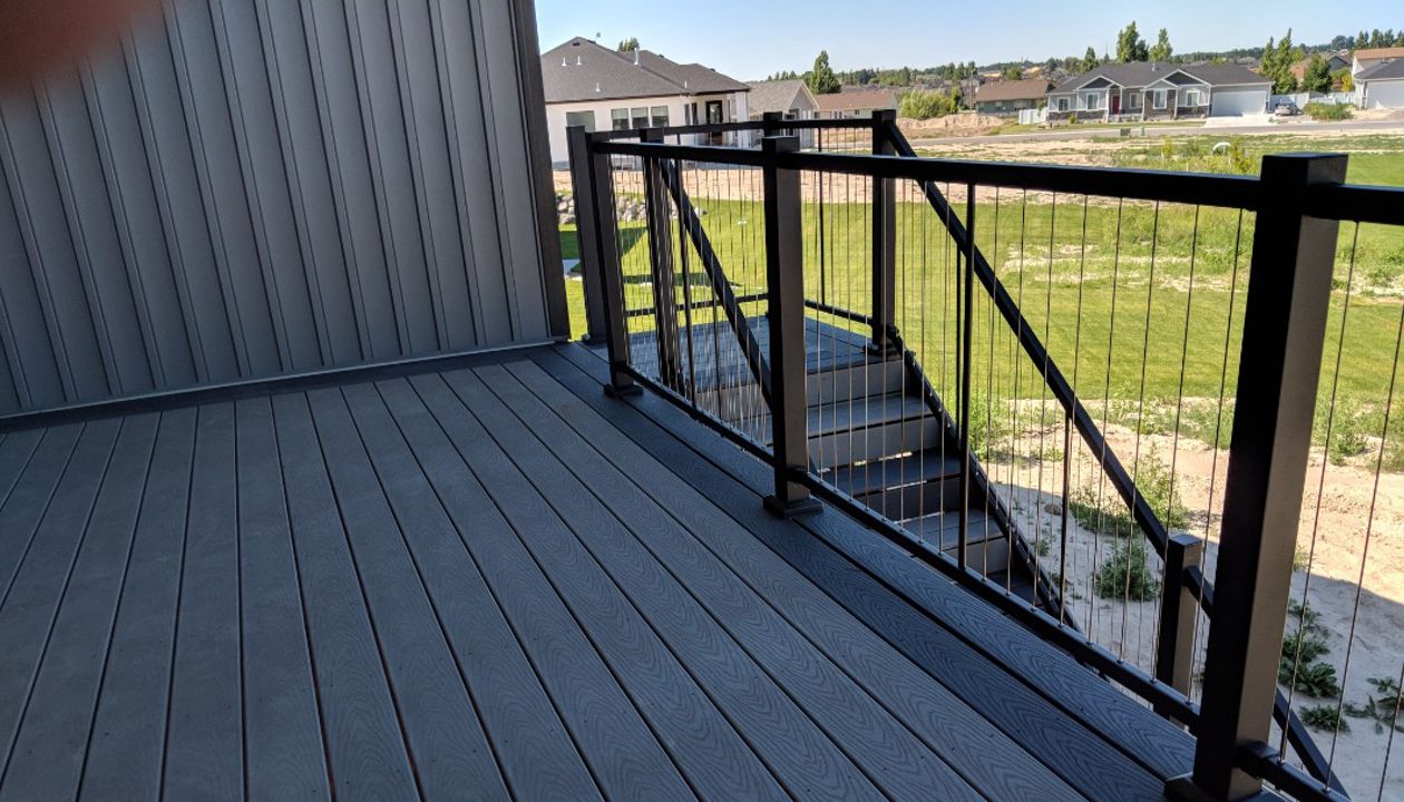 Trex Select Pebble Grey with Winchester Grey border