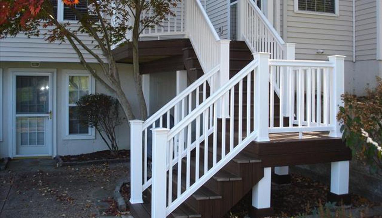 Nice Trex deck, Missouri