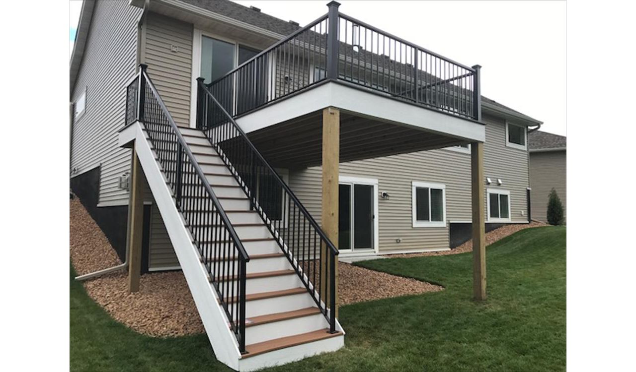 Trex Transcends Deck w/Alum Rail Lakeville, MN
