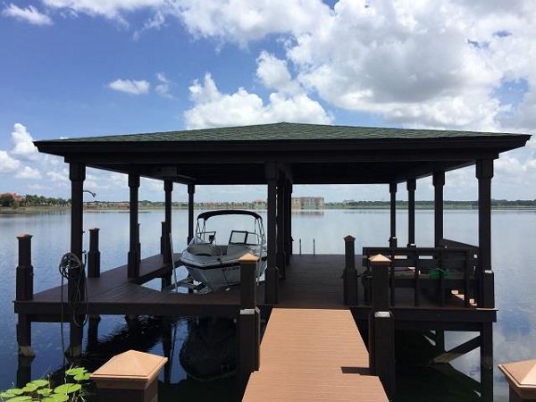 Trex Select Saddle Dock located in Dr. Phillips (Orlando)