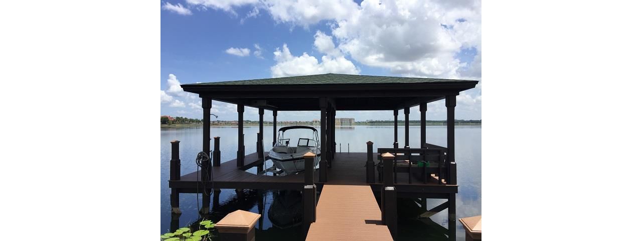 Trex Select Saddle Dock located in Dr. Phillips (Orlando)