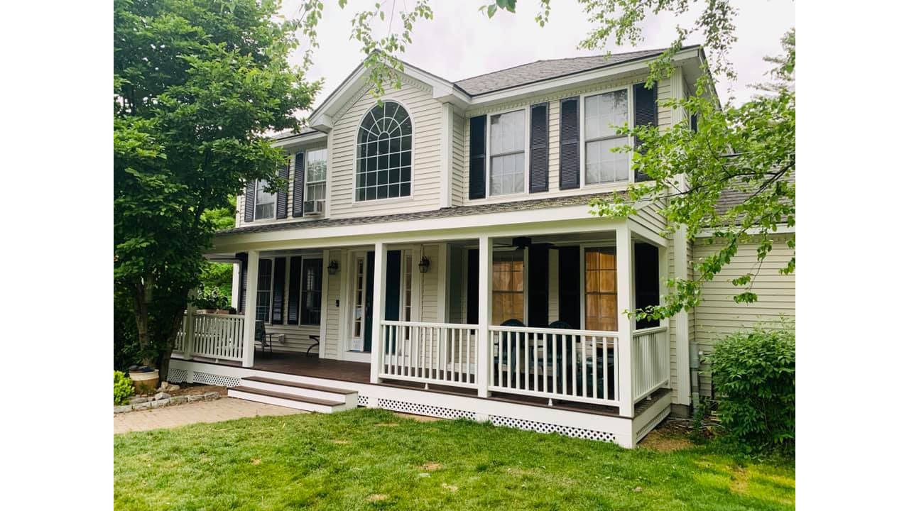 Vintage Lantern farmers porch with Transcend railings