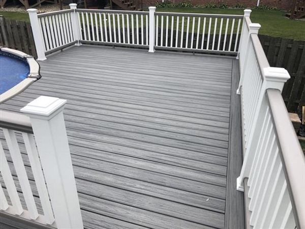 Oak Forest, IL Pool Deck Island Mist decking - Gravel Path Transcend railings with white balusters