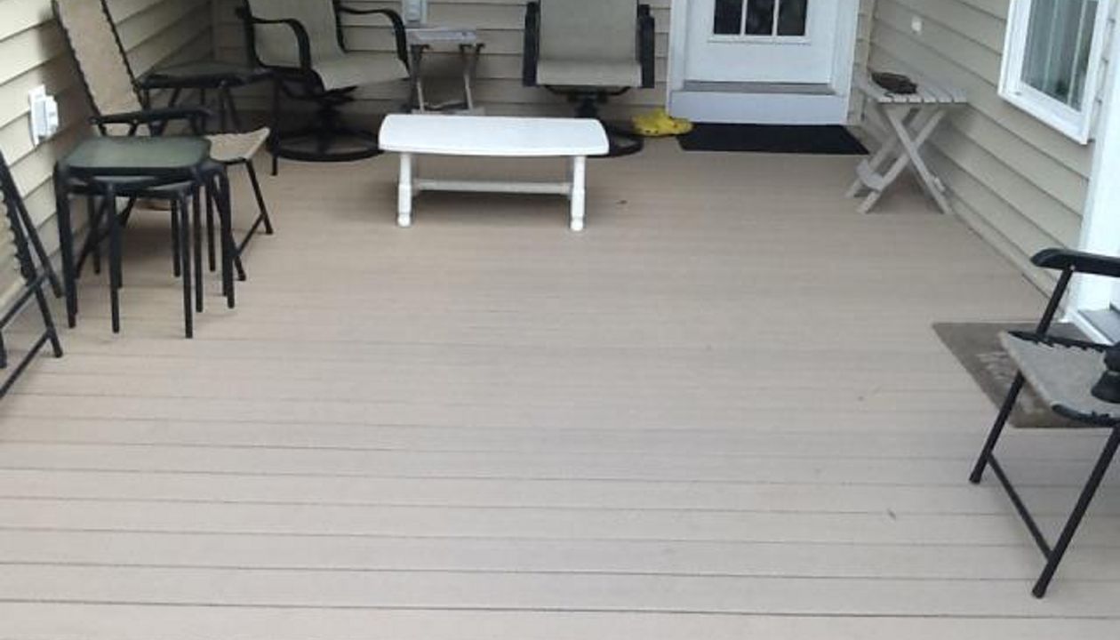 Nook area for relaxing and sitting