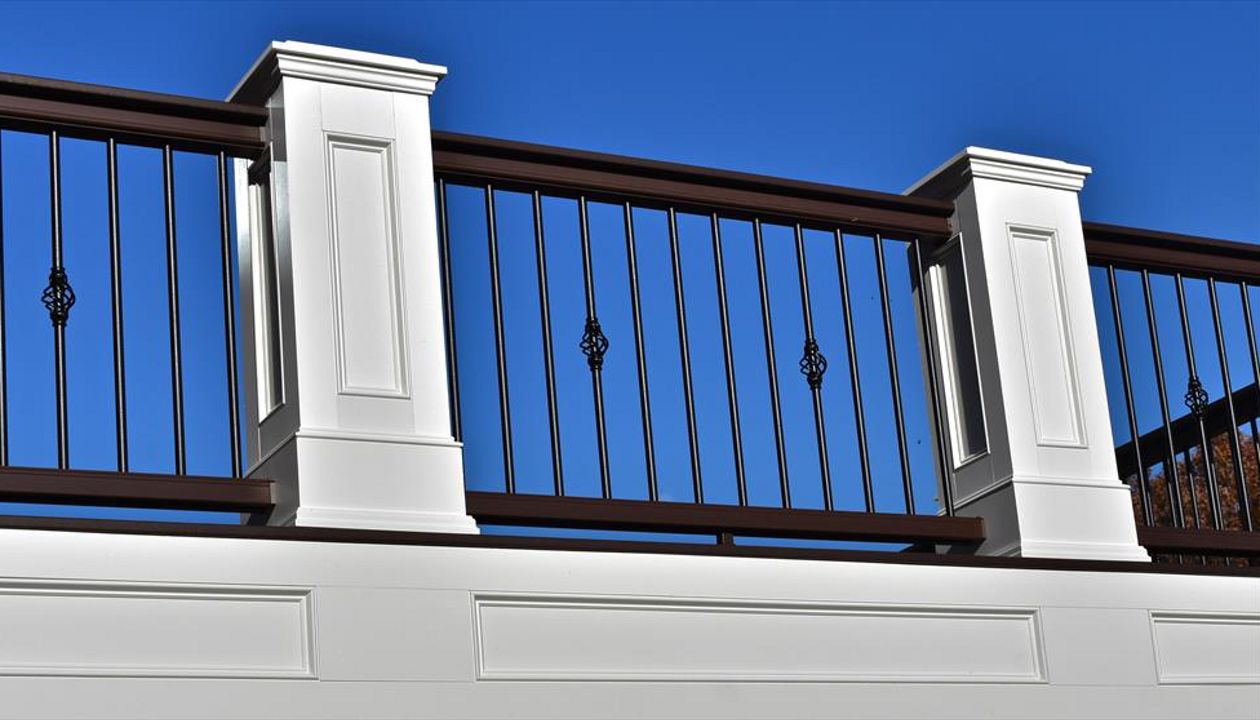 Trex Vintage Lantern Railing w/ Custom Columns