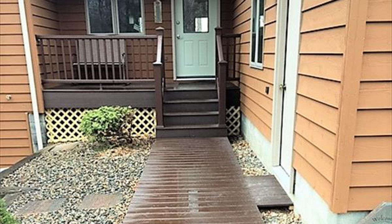 Trex Transcend Boardwalk and Porch Composite Decking and Trex Transcend Composite Railing in Northern MN Lake Country Park Rapids Area