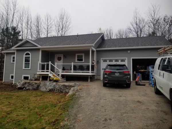 Trex Select Decking with Trex Select Railing