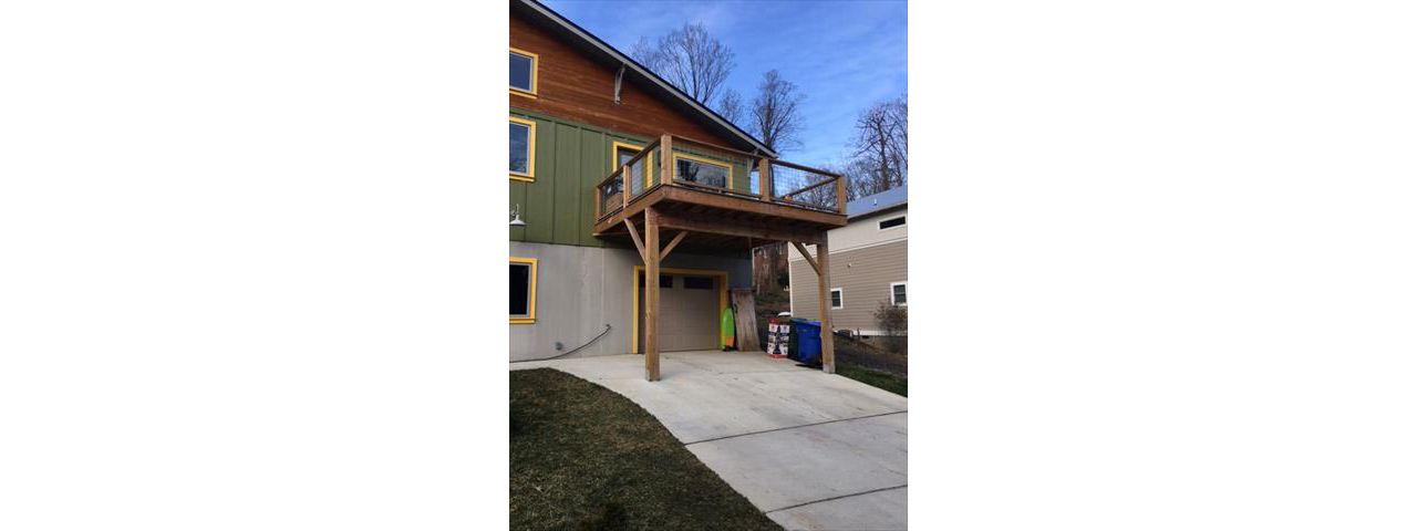 Trex Select deck in Asheville, NC