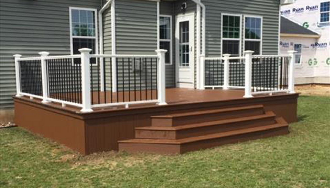 White Railings with Aluminum balusters
