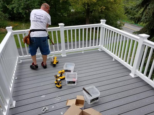 Custom Trex Select Saddle Deck in PA