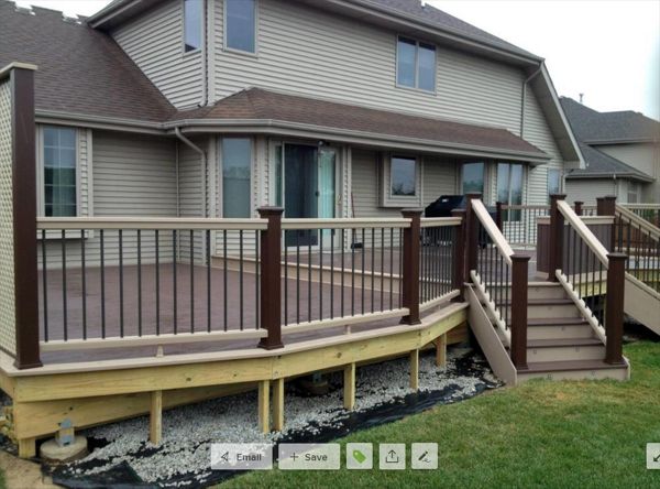 Trex Transcend Vintage Lantern and Rope Swing decking with cocktail rail