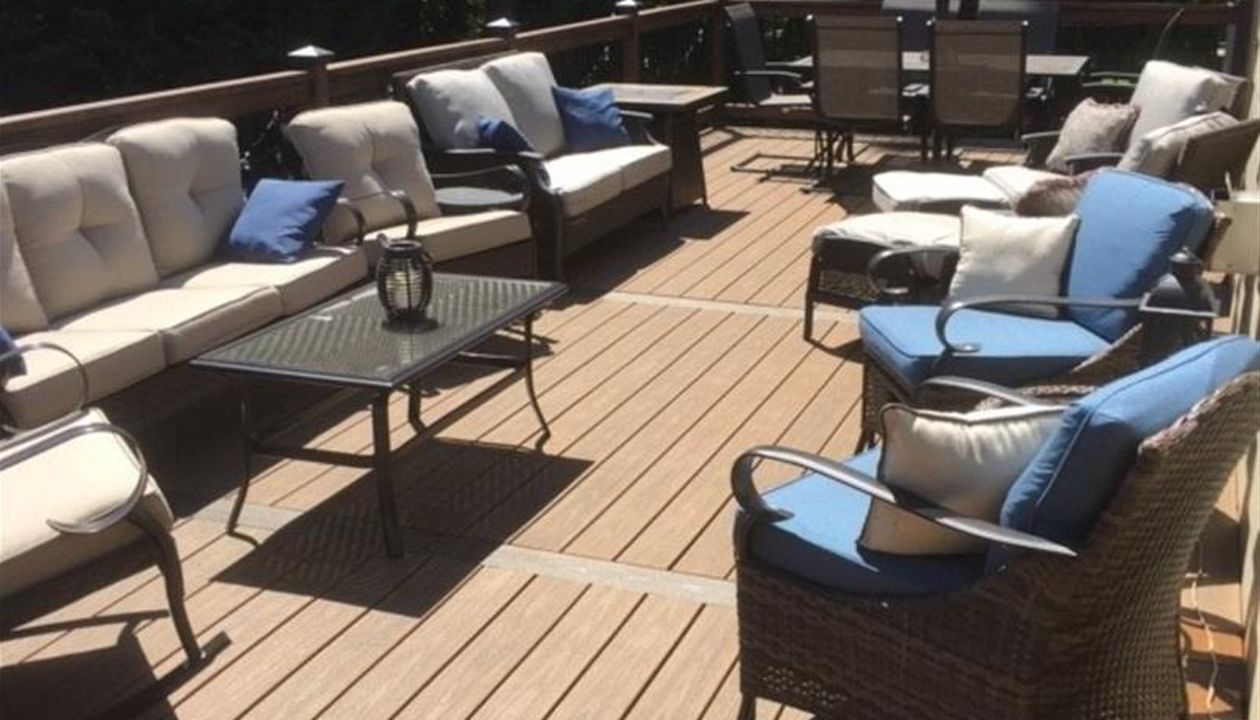 Trex Havan Gold Deck Portland, OR