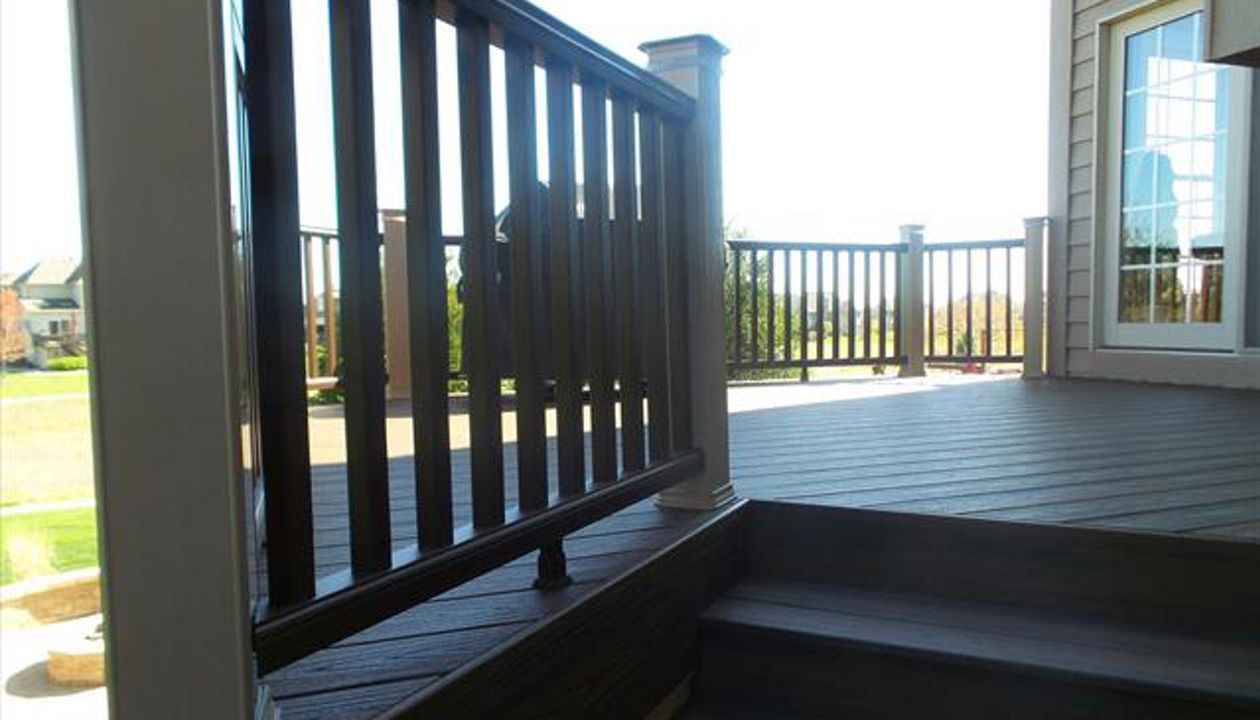 Trex Transcend Spiced Rum Deck