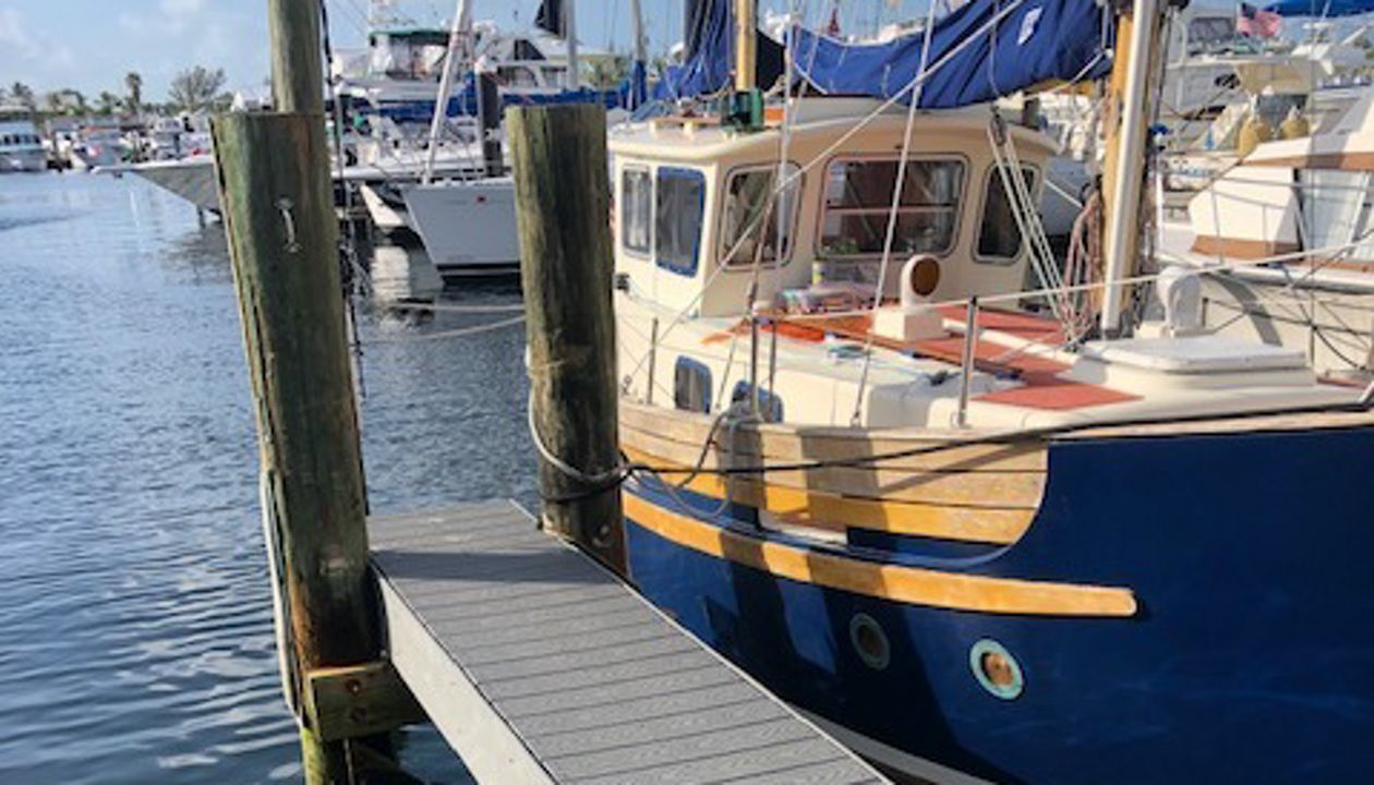 Trex Decking at the Pilot House Restaurant