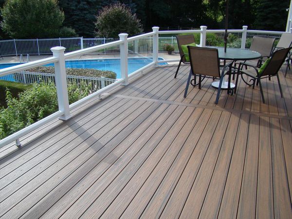 Trex deck with Glass Rail, in Lake Orion