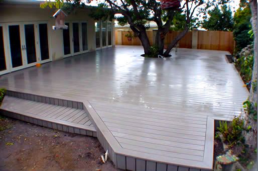 Trex Transcends deck, stone columns.