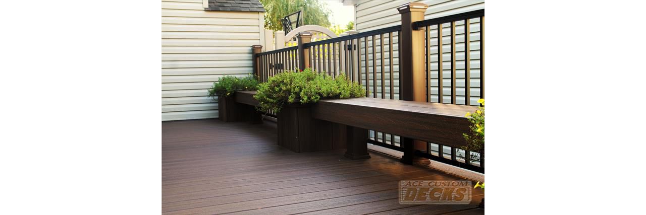 Trex Transcend Custom Spiced Rum Deck &amp; Lighted Reveal Rail