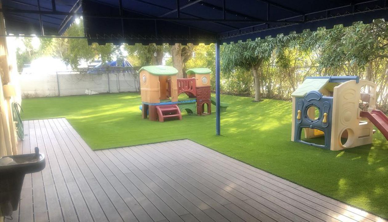 Trex Havana Gold deck; Miami, FL